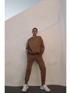 MUUV. spodnie dresowe SOFT TOUCH damskie kolor brązowy gładkie