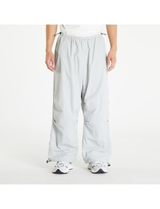 Męskie spodnie nylonowe Urban Classics Nylon Parachute Pants Light Asphalt