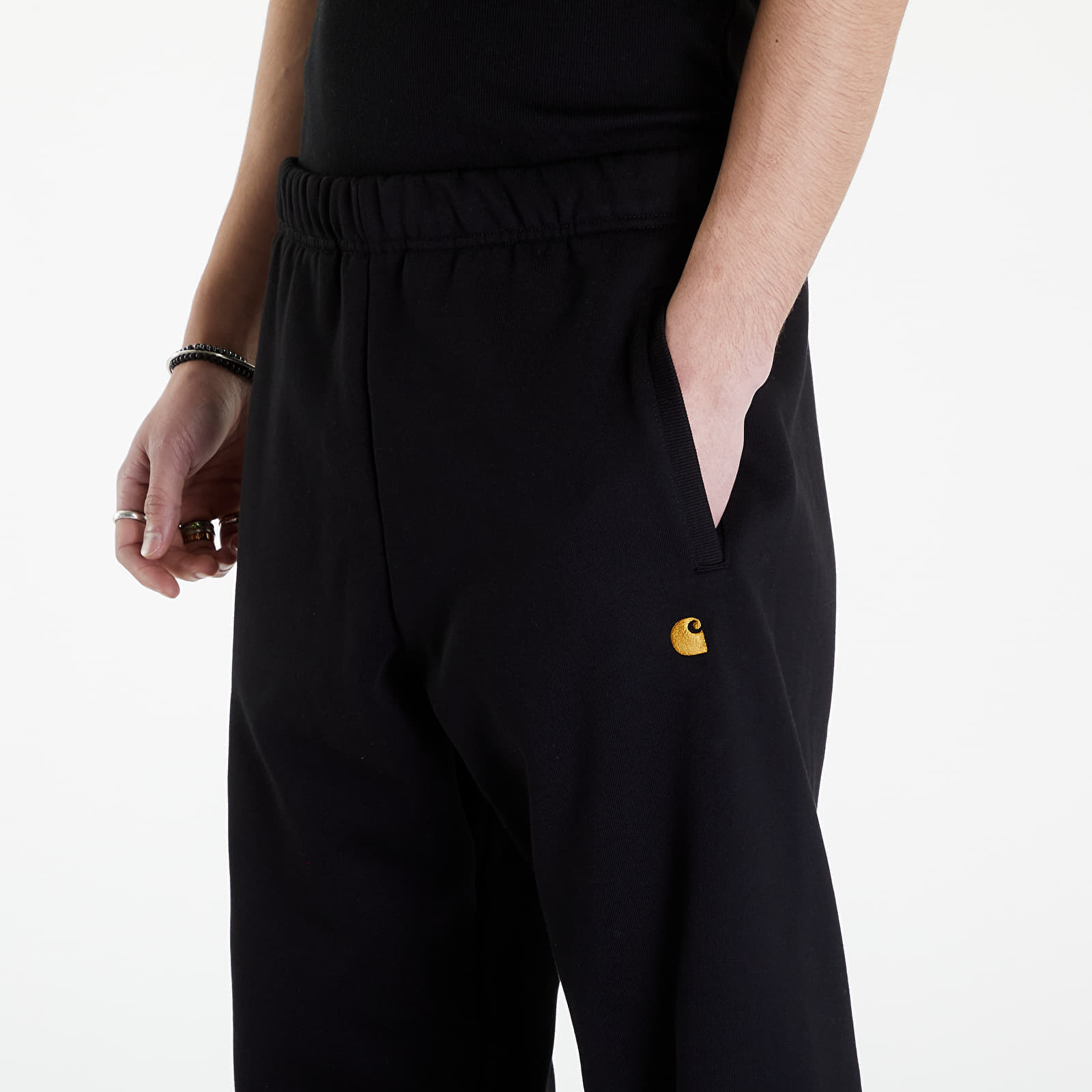 Spodnie dresowe Carhartt WIP Chase Sweat Pant Black/ Gold XS