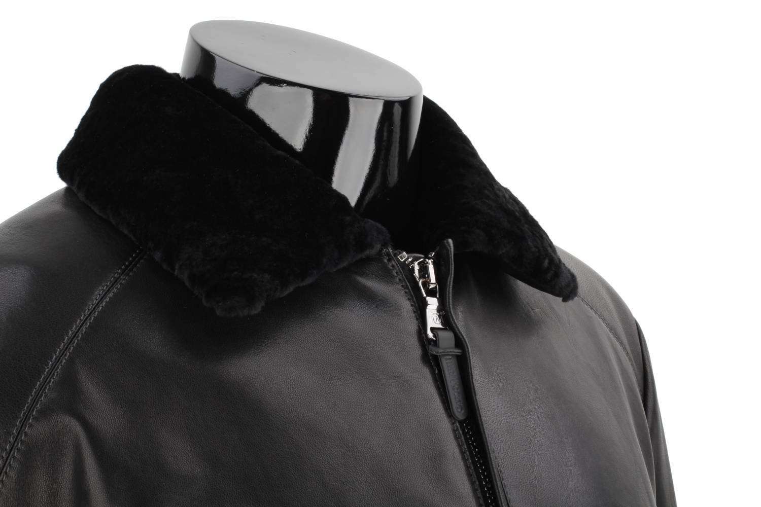 CARLO MONTI VTO450 - ciepła kurtka skórzana męska z czarnym futerkiem DORJAN