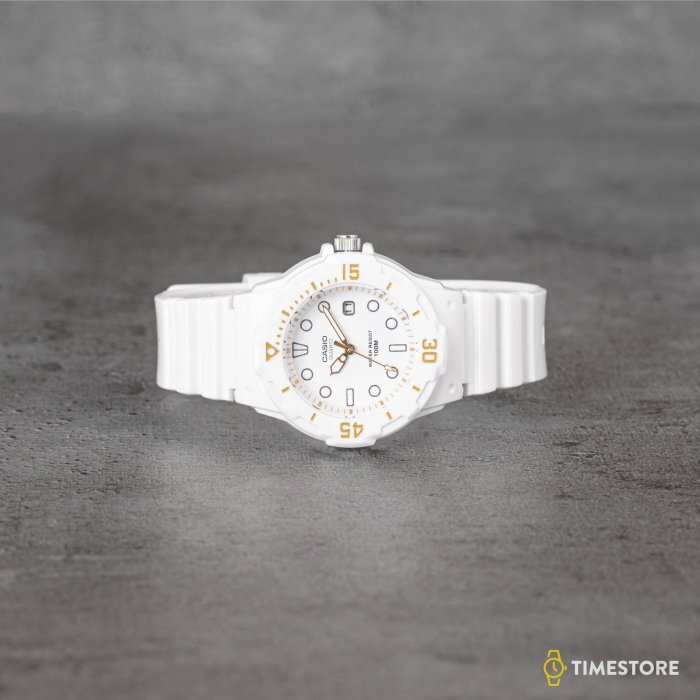 Casio Collection LRW-200H-7E2VEF