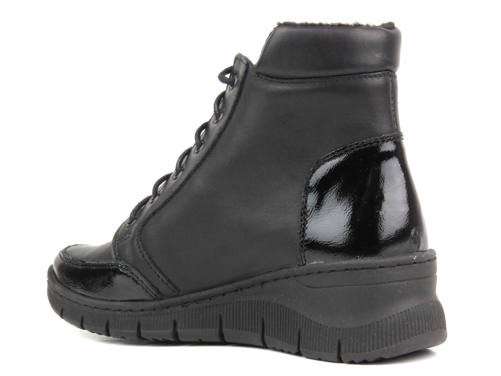 Skórzane botki damskie polskiej marki - Helios Komfort 551, czarne