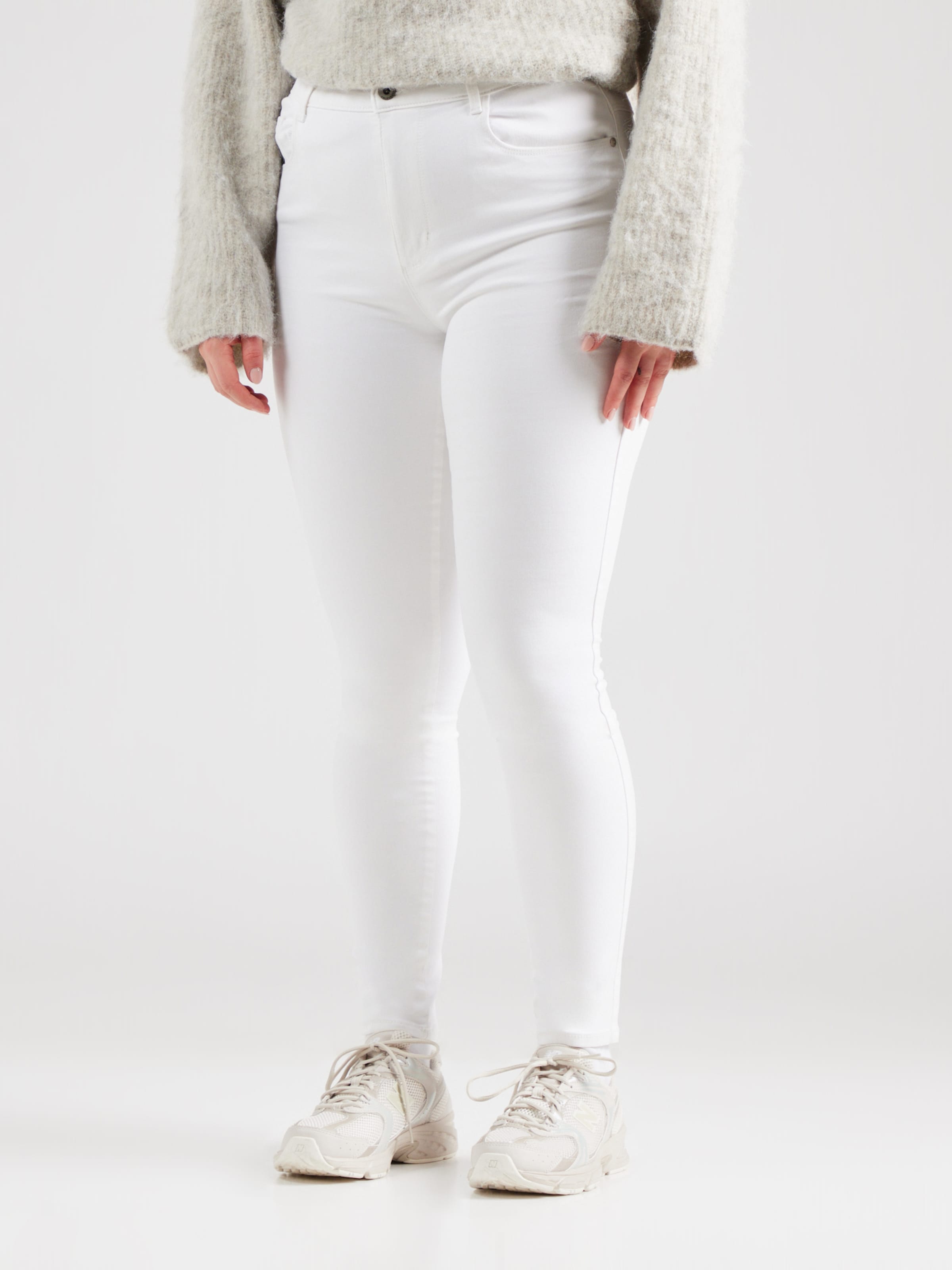 ONLY Carmakoma Jeansy 'Augusta' biały denim