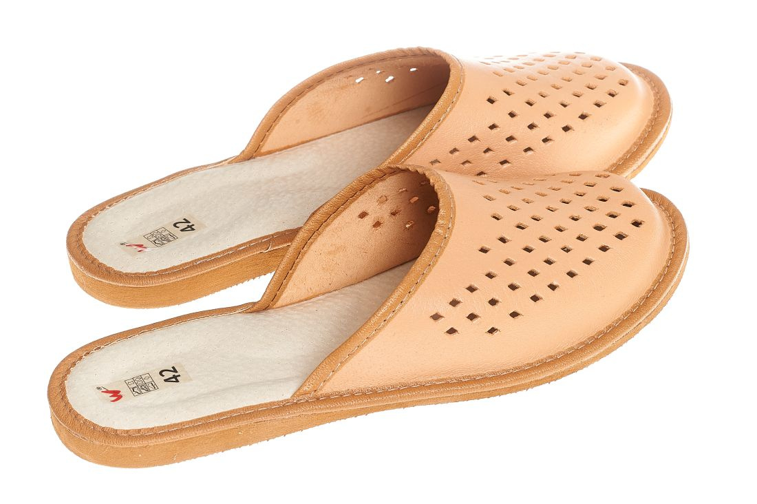 Wójciak Podhale Solidne kapcie zabudowane pantofle męskie skórzane pw274