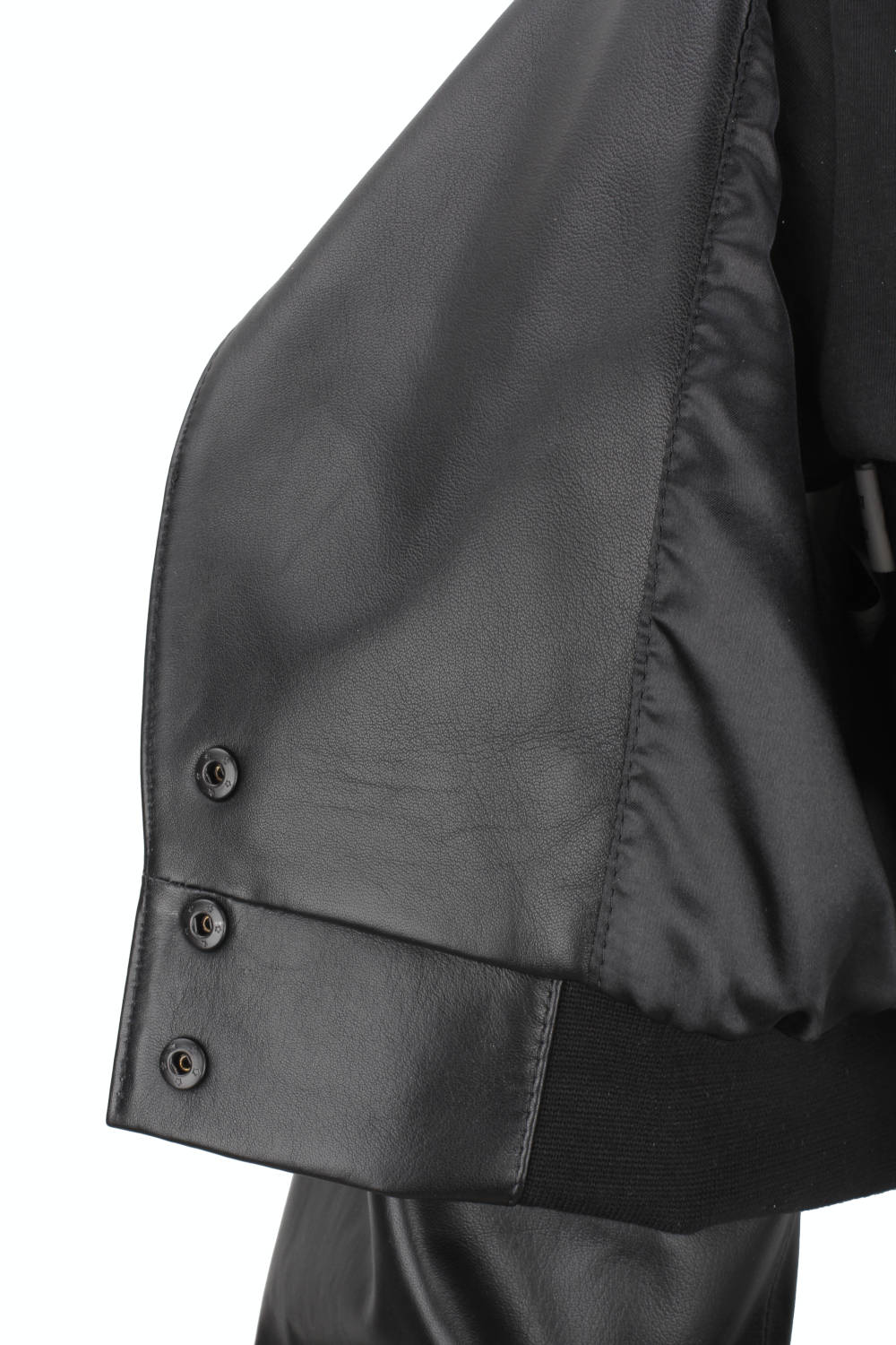 NAT450 - Czarna bomberka skórzana damska z luźnymi rękawami DORJAN