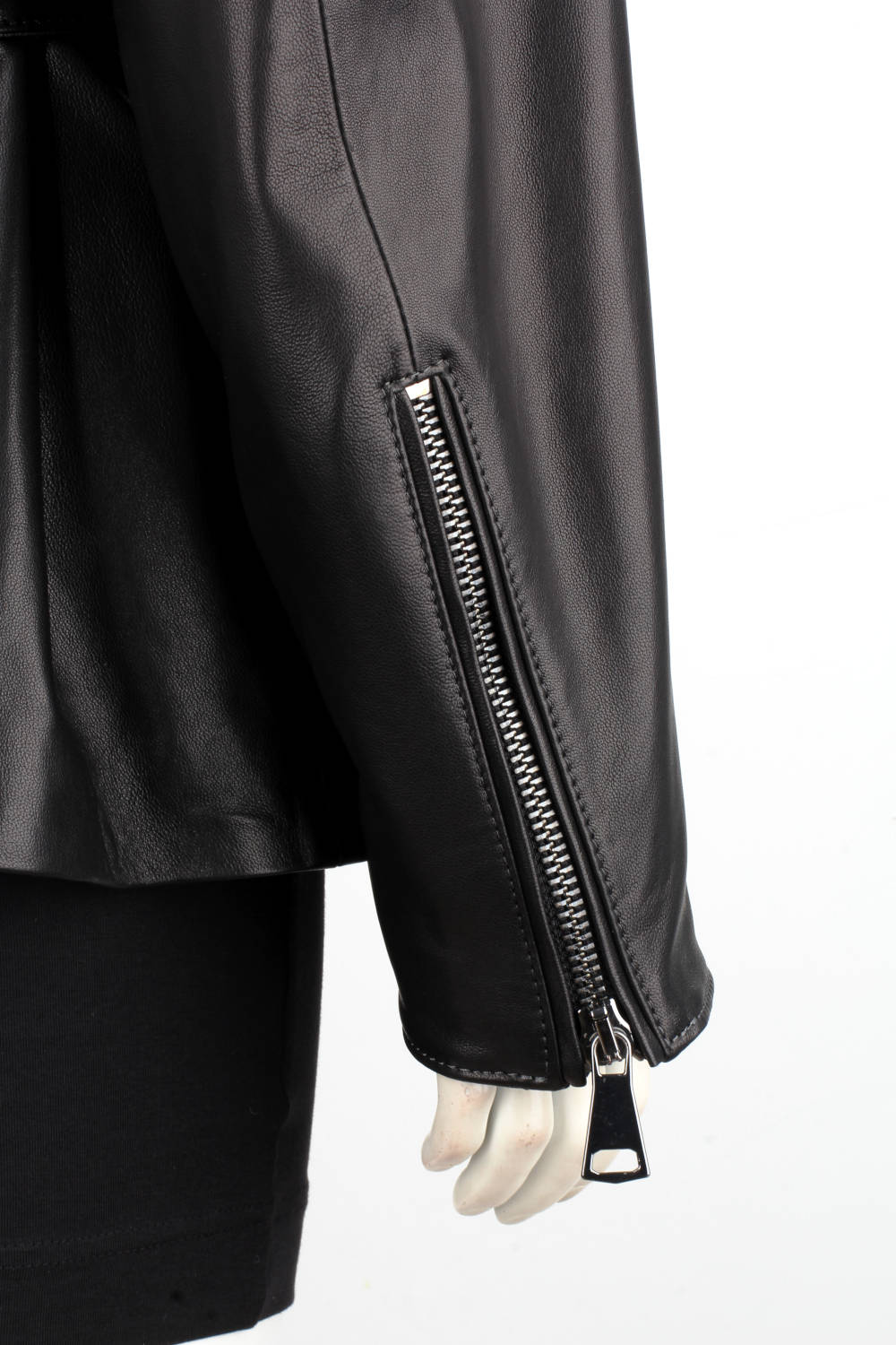 IRA450 - Damska ramoneska oversize z czarnej skóry naturalnej DORJAN