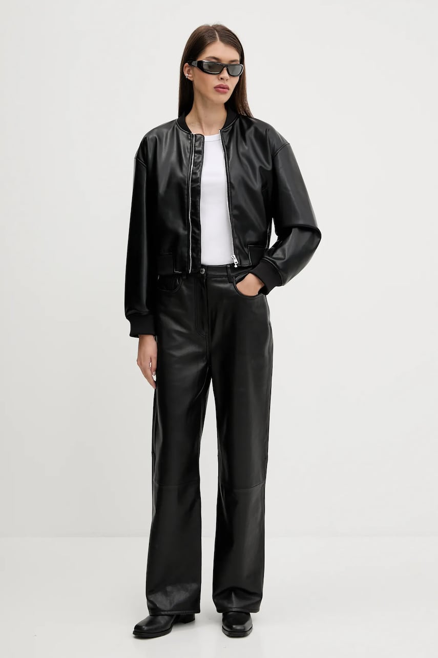 Hugo Blue kurtka bomber Attitude-1_B