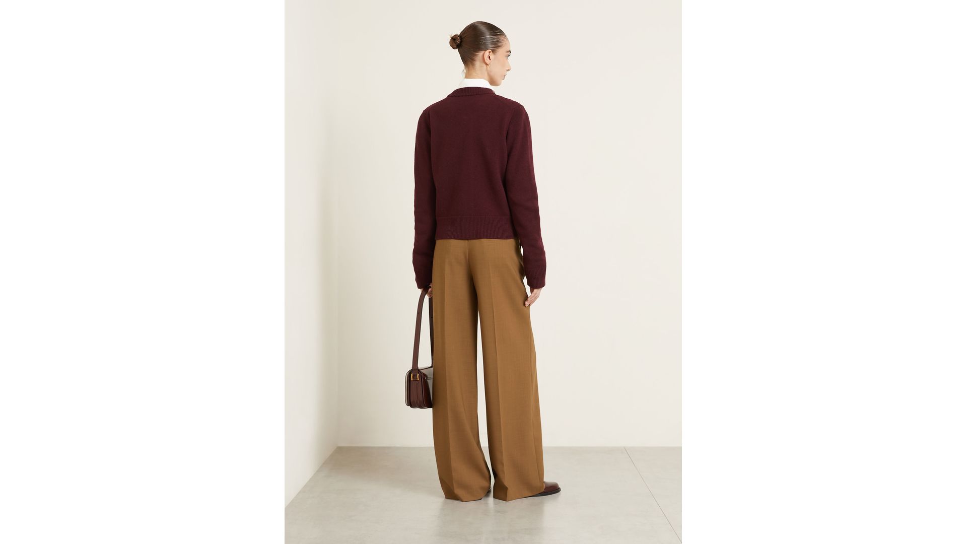 Ami Paris Spodnie Marlena braun