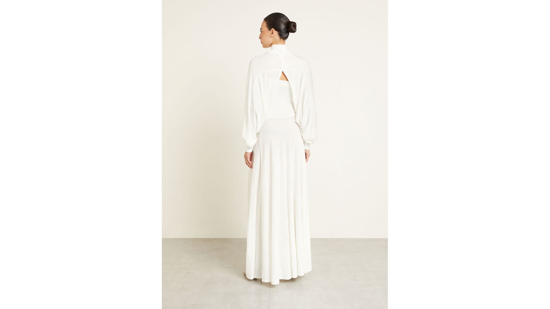 Alaïa Sweter Z Lnu weiss