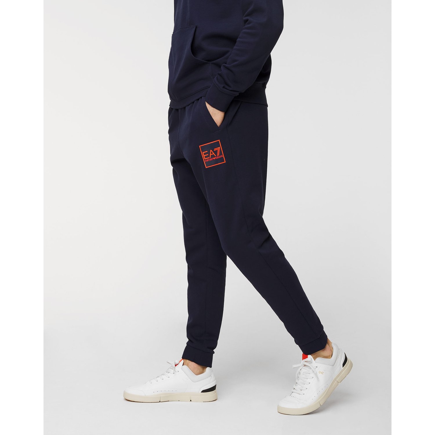 Spodnie Ea7 Emporio Armani