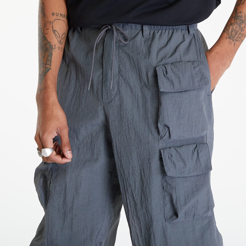 Męskie spodnie nylonowe Nike Sportswear Tech Pack Men's Woven Mesh Pants Iron Grey/ Iron Grey