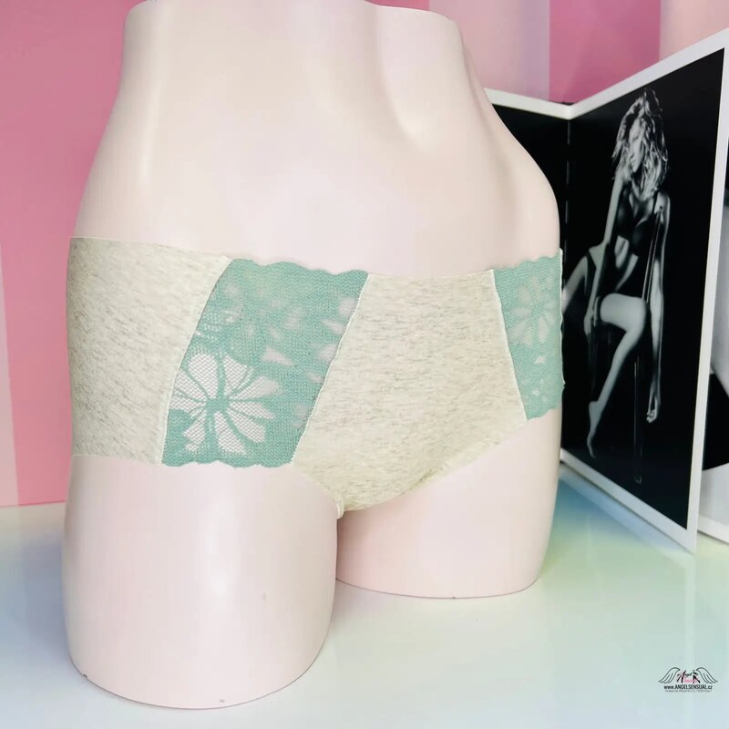 PINK Elegancja - Niezawodne majtki bezszwowe z koronką zapewniające niewidzialny komfort