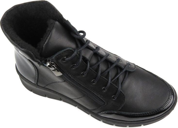 Skórzane botki damskie polskiej marki - Helios Komfort 551, czarne