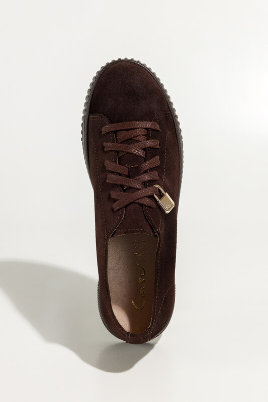 Czekoladowe sneakersy skórzane damskie buty sportowe na platformie z kłódką sznurowane PRODUKT POLSKI Casu 1145