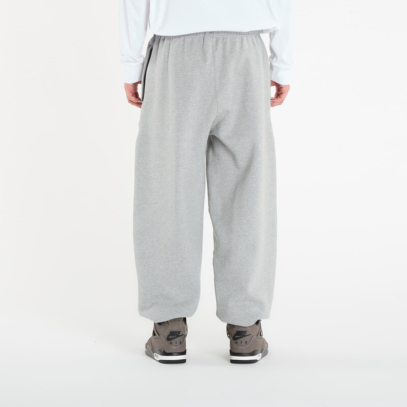 Spodnie dresowe Nike Solo Swoosh Men's Cuffed Fleece Pants Dk Grey Heather/ Lt Smoke Grey/ White M