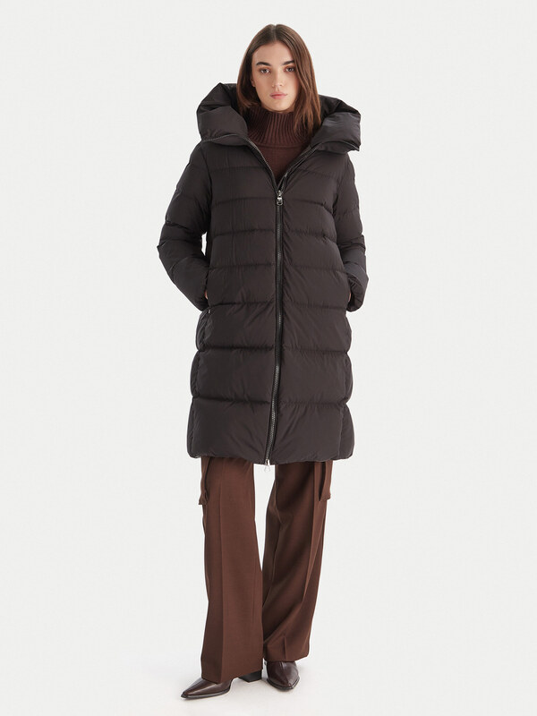 Hetregó Kurtka puchowa Lena 8P697 25WD08 Czarny Regular Fit