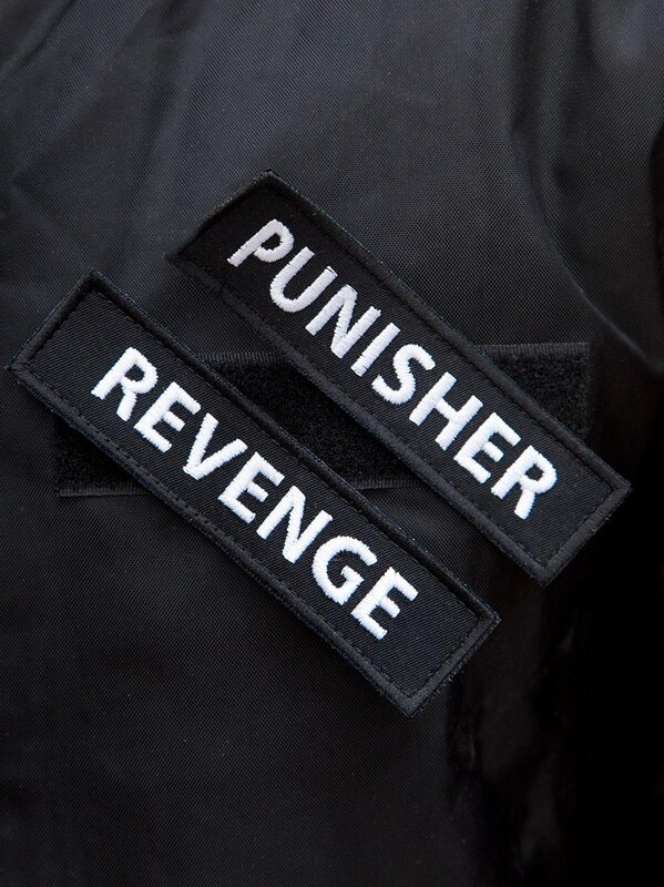 Kurtka Bomber Czarna / Biała Marvel Punisher Back Character