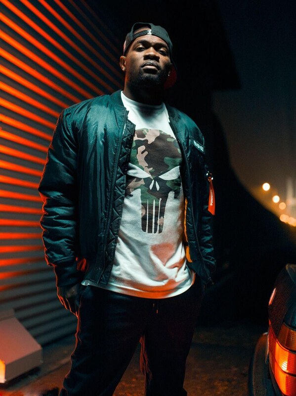 Kurtka Bomber Czarna / Biała Marvel Punisher Back Character