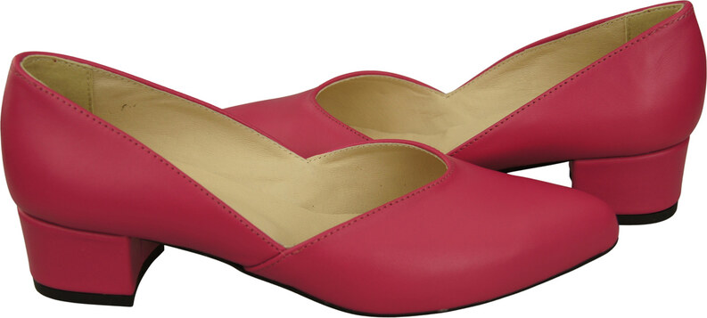 Klasyczne Czółenka Damskie Purpurowe ze Skóry Naturalnej Niski Stabilny Obcas 228 L ElitaBut