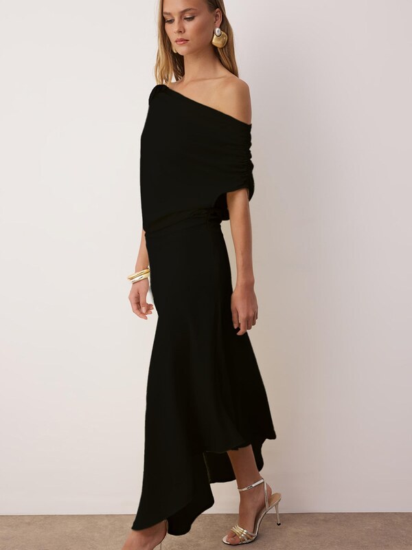 Trendyol Suknia wieczorowa czarny