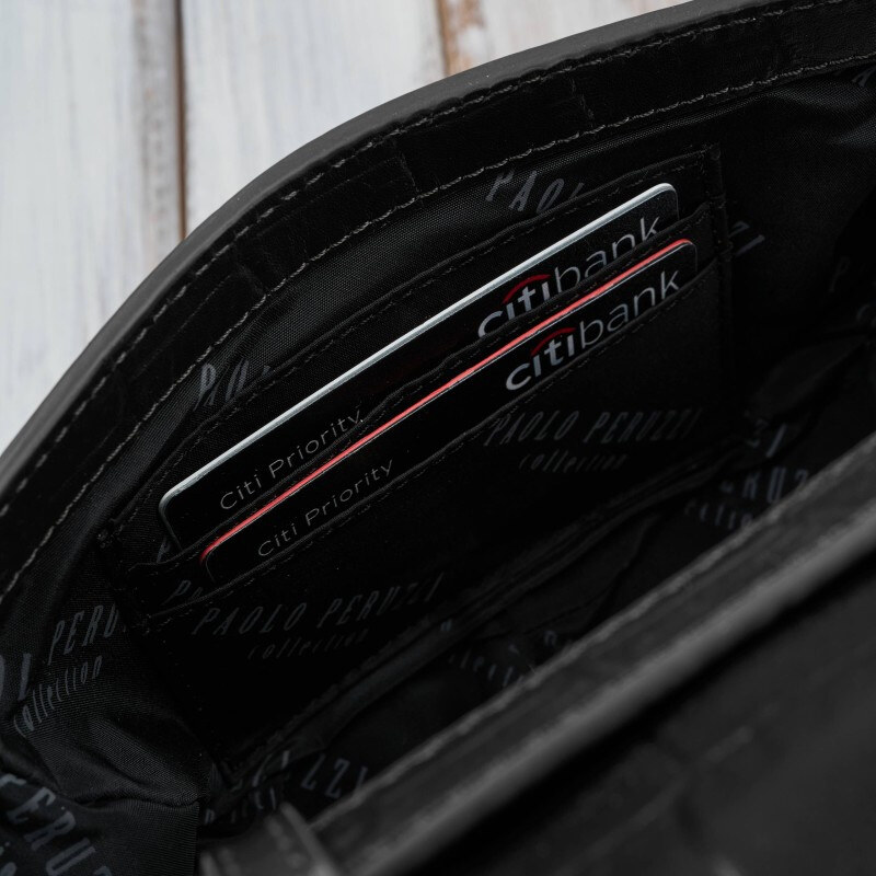 Torebka damska skórzana mała kompaktowa kopertówka czarna Paolo Peruzzi KV-01-BL