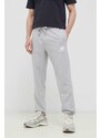 New Balance spodnie dresowe kolor szary z nadrukiem MP31539AG-9AG