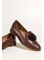 Brązowe mokasyny skórzane damskie półbuty płaskie z ozdobnym kwiatem na cholewce PRODUKT POLSKI Casu 8105